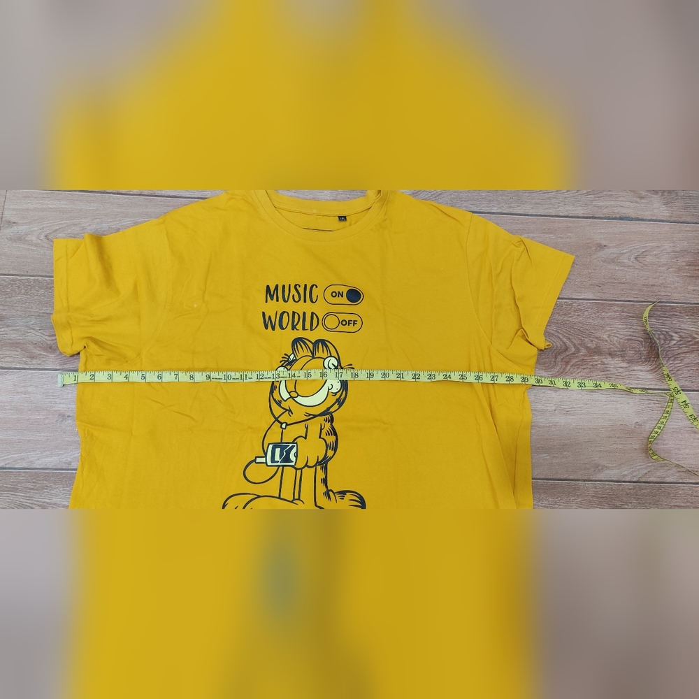 UNISEX Plus Size T-Shirt - Picture 5 of 7